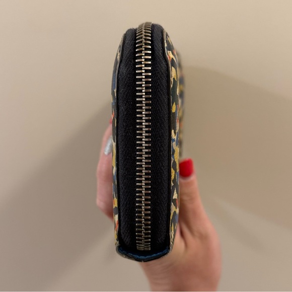 *RARE* Fendi Monster Camouflage Zippy Long Wallet - Picture 7 of 9